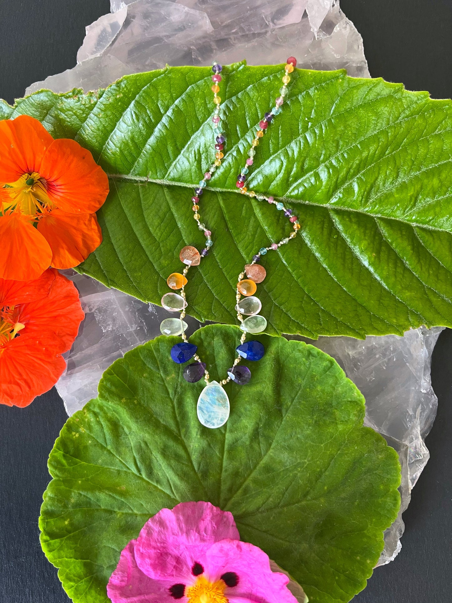 Rainbow Petals, 18K